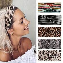 1/2/5 chiếc Băng đô co giãn mềm mại chống trượt dành cho nữ - Kiểu đan chéo thanh lịch dùng cho yoga, thể thao, hàng ngày, màu đen/trắng/xám/be/hồng đồi mồi - Phụ kiện tóc đa năng nhẹ nhàng (không gây nếp gấp, thiết kế thân thiện với tóc) Băng đô thời trang - Nhiều màu - Xem 17