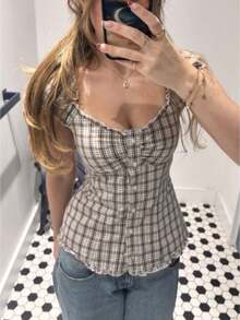 Women's Cute Plaid Blouse Off Shoulder Slim Fit Tank Top Y2K Frill Trim Crop Tops Cute Button T-Shirt Teen Girls Vintage Preppy Shirts Fashion Cap Sleeve Camisole Casual Going Out Tops Aesthetic Streetwear Fairy Grunge Clothes - nâu nhạt - Xem 1
