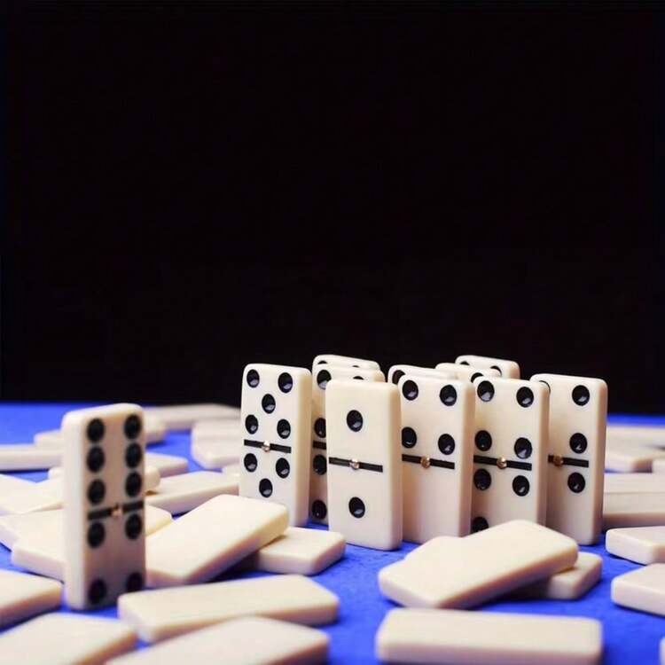 28pcs Double Six Dominoes Set - Classic Board Game With Wooden Box, Portable For Tabletop Entertainment, Travel, Adult Domino Tile Game, 2-4 Players, Strategy Board Game, Elegant Storage Box, Durable Traditional Black Dot Dominoes, Suitable For Family Game Night And Tournaments, Interactive Game, Gathering - Multicolor - View 3