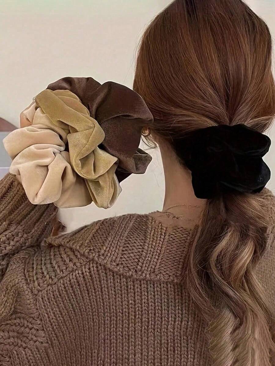 4 قطع من الكشاكش المخملية، ربطات شعر مرنة ناعمة، إكسسوارات رأس شتوية جديدة، هدايا، سفر، هدايا للنساء، مستلزمات الشعر، حشو جوارب ، حشو جوارب للنساء، هدايا ، حشو جوارب ، هدايا للنساء، حشو جوارب للبالغين، حشو جوارب للبالغين، مستلزمات الشعر، إكسسوارات النساء، حشو الجوارب، إكسسوار شعر للبلوغ، إكسسوارات شعر ، أفكار هدايا للنساء، حشو جوارب للعناية بالجمال - متعدد الألوان - مشاهدة 1