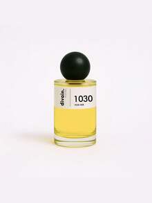 Perfume femenino floral tropical con notas de mandarina, gardenia y coco - divain.1030: Intensidad alta, estela luminosa y cremosa, ideal para días veraniegos. Inspirado en la feminidad y vitalidad de una mujer atrevida y con estilo natural. Un aroma que acaricia la piel como un rayo de sol dorado. - divain.1030 - Ver 1