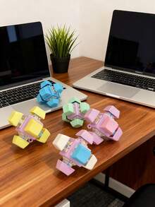 1pc Keyboard Clicker Stress-Relieving Toy Cube Mechanical Key Button Stress-Relieving Adult Gift, Fingertip Toy, Teen Creative Toy > Teen Stress-Relieving Toy Daily Entertainment Mini-Game Relieve Stress Through Time, Give Friends Stress-Relieving Gift, Back-To-School Season Gift With Keychain (Color And Style Random). - Multicolor - View 3