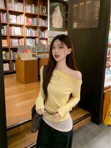Women Elegant Regular Sleeve Asymmetric Hem Knit Long Sleeve Top - Yolk - View 1