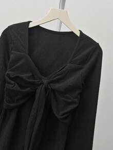 女士红色领结长袖T恤，修身V领打底衫，秋冬季 - 黑色 - 查看 8