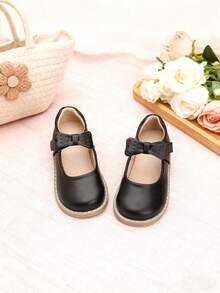 A Pair Of Black Shoes With Bow - Leather Shoes,Oxford Shoes,Loafer Shoes,Flat Shoes Kids Shoes,Shoes,Girls Shoes,Girl Shoes,Zapatos De Niña,Toddler Girl Shoes,Kid Shoes,Zapatos Para Niñas,Shoes For Girls,Zapatos De Niño,Zapatos,Zapatos Para Niña,Kids,Shoes Kids,Zapatos De Niñas,Zapatos Para Niños,Little Girl Shoes,Zapatos Niña,Zapatos De Niños,Girls Dress Shoes,Girls,Flats,Zapatos Niñas,Toddler Girl,Shoes Girls,Loafers For Toddler & Little Girls & Little Boys | Ideal For School Day,Field Trip,After-School Playdate,Birthday Party,Family Brunch,Picnic,Church Service,Holiday Gathering,Art Class,Library Visit,Park Stroll,Weddings,Outings,Special Occasions,Christmas,New Year Celebrations - 3340黑色 - 查看 3