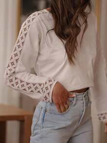 Women's Elegant Spring/Summer New T-Shirt, Lace Patchwork Ruffle Trim Solid White Casual Pocket Round Neck Tee - White - View 2