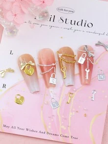 6件套金属钥匙锁美甲装饰品，Y2K美学金属美甲吊坠，钢珠和白色珍珠美甲宝石，美甲用品，美甲配件 - 彩色 - 查看 10