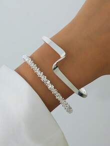 1 Set Of 2 Elegant Silver Geometric Bangle Bracelets, Versatile Women Silver Jewelry - Silver - View 1