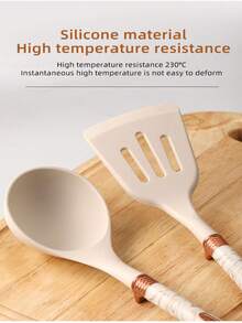 Set da 12 pezzi di utensili da cucina in silicone, comprende cucchiai per minestra, padelle e palette. Le palette in silicone hanno manici con disegno a diamante e sono resistenti alle alte temperature. - Stesso stile, più colori - Visualizzare 5