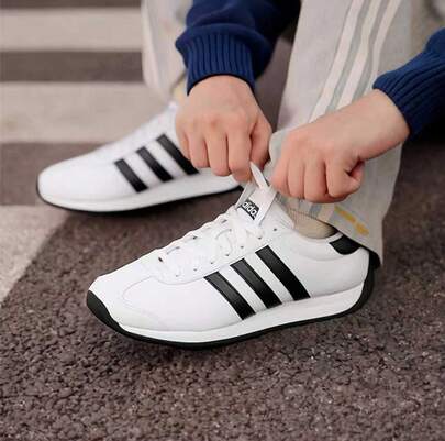 Adidas 迪達斯男鞋冬季新款德訓鞋戶外經典百搭T頭鞋復古運動休閒鞋