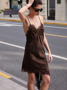 2025 Women's Fashionable New Versatile Sexy Spaghetti Strap Backless V-Neck Slit Satin & Lace Asymmetric Hem Dress, Autumn/Winter - Coffee Brown - View 2