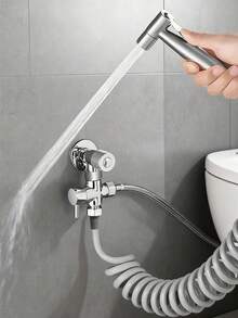 3件套不锈钢高压手持喷枪，便携式马桶冲洗器，多功能浴室清洁喷枪套装，含软管和支架。方便清洁马桶，打造洁净整洁的浴室环境。适用于浴室清洁、个人卫生和冲厕。是现代浴室的时尚配件，也是理想的节日礼物。 - 銀色 - 查看 8