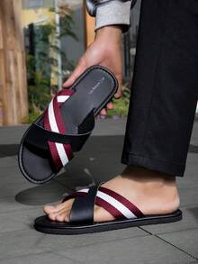 Men's Soft Cork Slip-On Slippers - Buckle Moccasin Style, With Cushioned Insole And Arch Support, Suitable For Casual Beach Wear In All Seasons - Durable PVC Outsole, Comfortable And Versatile, Suitable For Indoor Wear, Simple Buckle Design With Round Toe, Lightweight And Breathable, Fashionable Men's Style, Suitable For Casual Daily Wear - Black - View 3