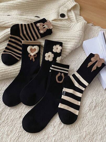 Lot de 4 paires de chaussettes mi-mollet pour femme, à motifs ours, cœurs, fleurs et nœuds, élégantes et confortables, couleurs aléatoires, adaptées à toutes les saisons.