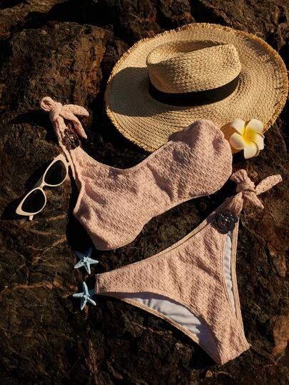 女士夏季沙滩度假风系带肩部金属花卉装饰纹理面料比基尼套装