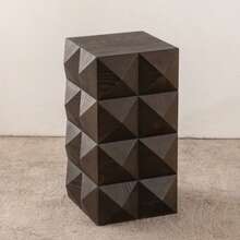 Retro Black Wooden Side Table With A Three-Dimensional Embossed Pattern Design, 60 Cm High. No Assembly Required. - 棕色 - 查看 4