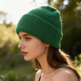 1顶女士纯色双层翻边时尚针织帽，秋冬季户外保暖