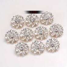 4颗镶嵌水晶水钻的奢华金属花朵纽扣 - 优雅花卉设计，闪耀水晶点缀，完美适用于皮草大衣、婚纱、西装、制服、花束、婚纱礼服纽扣 | 精致纽扣设计 | 水晶装饰