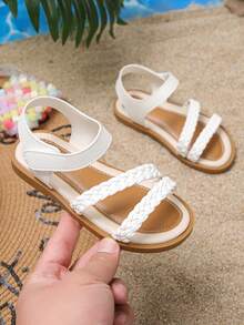 新年春夏时尚必备单品，四季皆宜 | 男女童必备凉鞋 | 魔术贴设计，穿脱方便，孩子们穿上如履云端，材质柔软耐用 | 是您上学/海滩/演讲/红毯/日常出行的最佳伴侣！ - 米色 - 查看 2