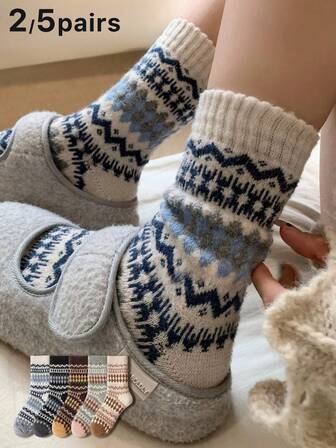 2/5 זוגות שילוב צבעוני לנשים, הדפס יהלומים ופתית שלג של Fair Isle, בד סריג מצמר דמוי, עבה לסתיו/חורף, זוגות יוניסקס, גרבי מלחים רטרו, מתאים לבית, נסיעות, בית ספר, דייטים, מתנות לחג