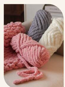 2 Rolls Super Chunky Fluffy Polyester Yarn, 500g Multi-Color, Suitable For Hand Knitting, Soft DIY Craft Yarn, Ideal For Blankets, Pillows, Pet Beds - Multi-Color - Cat's Tail Vol. 2 - View 10