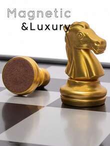 一套磁性国际象棋套装，豪华金银折叠棋盘，便携式旅行国际象棋游戏，巨型国际象棋多米诺骨牌，透明棋子，棋盘策略游戏，适合成人和儿童，室内外派对礼物和训练工具，适用于游戏室、户外庭院、居家休闲，老少皆宜的益智游戏。父亲节礼物，生日礼物