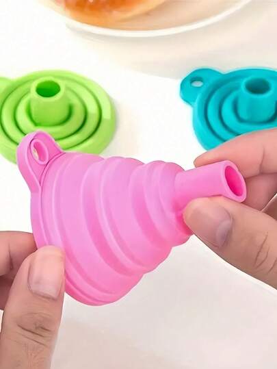 Embudo plegable de silicona portátil, embudo pequeño, embudo grande para vino, multiusos para cocina, embudo de gran calibre para verter aceite, color enviado al azar