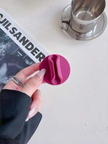 Silicone Phone Case Lip Gloss Shaped Phone Holder, Adhesive Slouchy Phone Stand Accessories