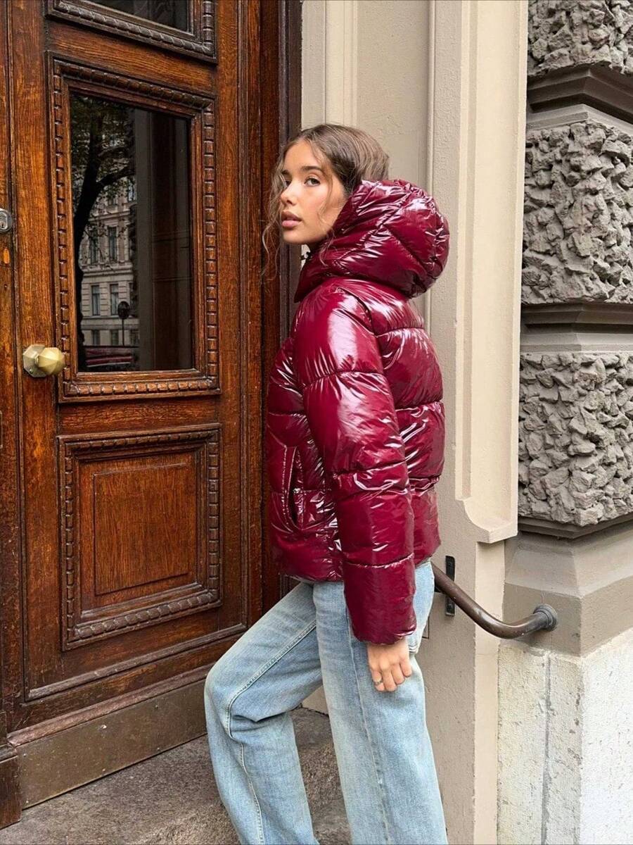 Women's Western Style Drawstring Hooded Puffer | Zip-Up Quilted Cotton Jacket | Warm Cold Weather Coat - 酒紅色 - 查看 1