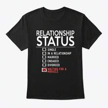 Relationship Status T-Shirt, Made In The USA. Sizes S To 5XL - 白色 - 查看 1