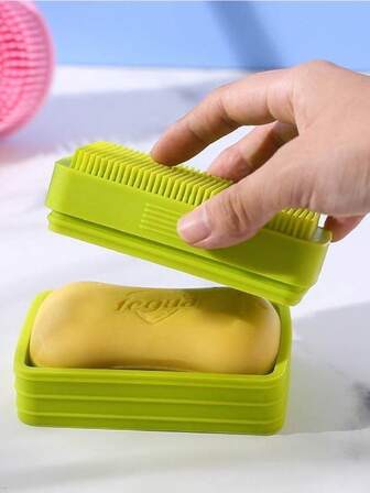 二合一硅胶皂架兼刷架，内置皂盒，带盖浴室盒，防滑，包含防漏皂托+沐浴刷，防滑、不易碎、静音，软毛皂托，附赠沐浴刷。适合家庭、旅行和商务出行。