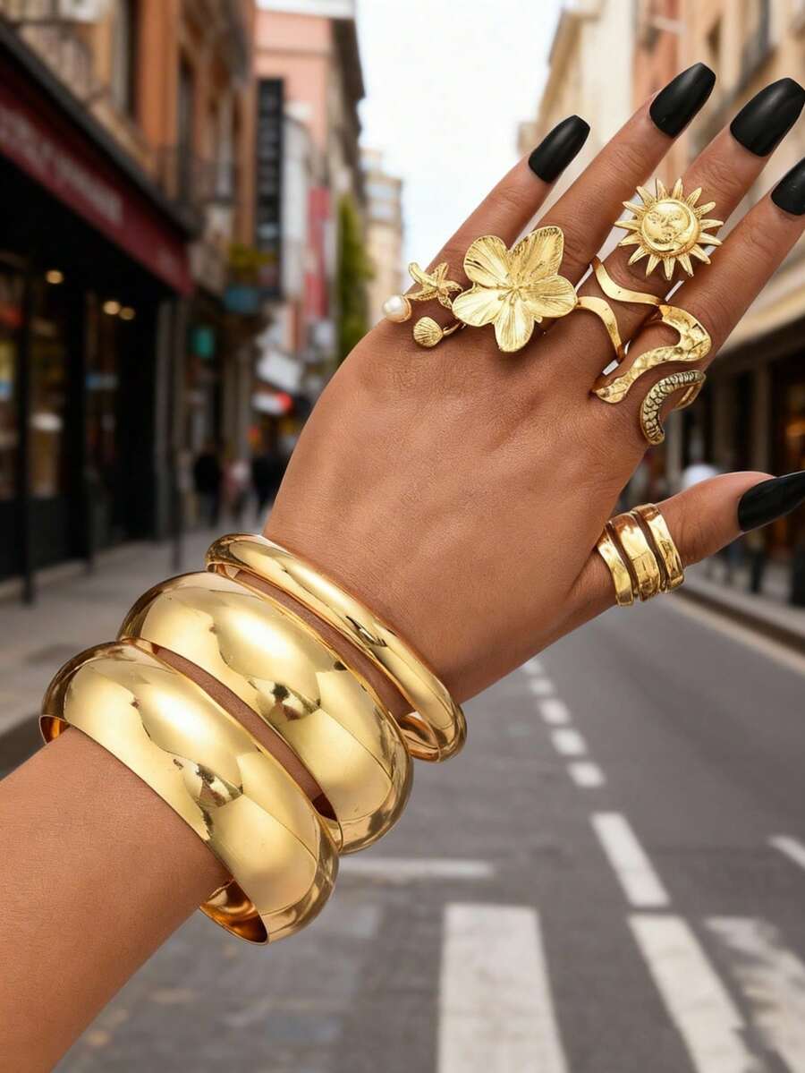 Set de 9 piezas de pulseras tipo brazalete vintage de oro grueso, con dijes de estrella de mar, girasol, perlas falsas, conchas falsas y anillos geométricos bohemios, adecuado para mujeres en vacaciones, citas, fiestas y uso diario - Amarillo Oro - Ver 1