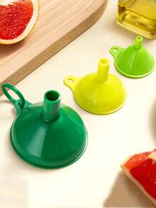 3pcs Kitchen Funnel Set - Durable Plastic , Suitable For Pouring Oil And Liquor, Essential Cooking Tool - View 6