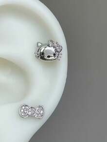 Sanrio 2只三丽鸥Kitty优雅可爱粉色蝴蝶结耳钉 | 钛不锈钢螺丝耳钉，适合日常佩戴或作为圣诞礼物，四季皆宜，适合青少年作为情人节配饰 - 銀色 - 查看 2