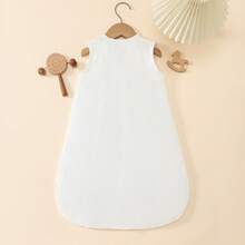 0-9个月新生儿柔软舒适无袖睡袋，轻便夏季设计，双向拉链