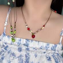 1Pcs Kawaii Resin Apple Necklace - Hand-Strung Bead Choker With Bitten Apple & Ladybug Charm, Dopamine Red-White Jewelry, Cute Gift For Best Friend - Dây chuyền quả táo đỏ (Kiểu C) - Xem 1