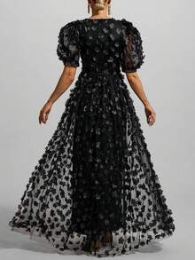 Women's Solid Color Elegant Christmas Party Applique Embroidery Formal Evening Gown