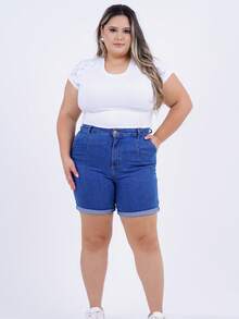 Women's Plus Size Blouse In Smooth Viscose Knit Fabric, Round Neckline And Short Raglan Sleeves With Braided Details Finished With A Turned-Up Hem. It Has A Plaque Detail On The Side Hem And Back, Round Neckline Finished With A Cutout.

A Basic Piece Ideal For Putting Together Your Summer Looks!

Our Size L Has A Length Of 66 M. - 白色 - 查看 4