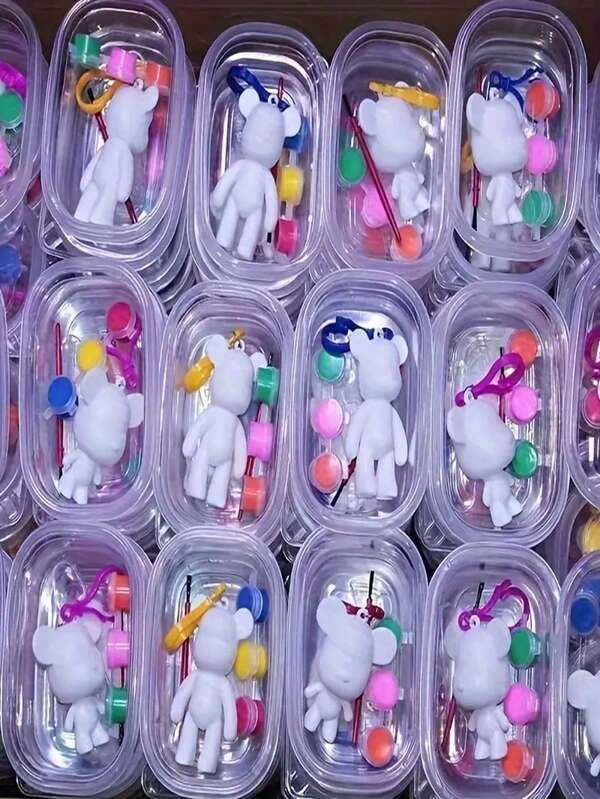5pcs DIY Craft Kit - Graffiti Doll Keychain, Handmade Creative Keychain, Colorful Bear Shaped Keyring, Plastic Material - Enhance Creativity And Dexterity, DIY Gypsum Set With Mini White Gypsum Painting For Coloring