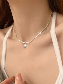 1pc Minimalist High-Grade Stainless Steel Silver Blade Chain With Cubic Zirconia Rectangular Copper Pendant Necklace (No Gift Box) - Silver - View 3