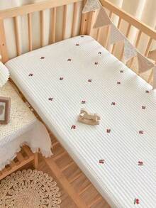 1pc Quilted Embroidered Cherry Baby Crib Mattress Cover, Soft & Breathable Crib Skirt, Suitable For All Year Round, Minimalist Elegant Design, (39.37*23.62)Inch, (47.24*23.62)Inch, (51.96*28.34)Inch - Multicolor - View 18
