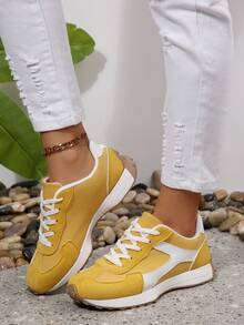 2025 Vintage Retro Style Lace-Up Casual Sneakers, Comfortable Platform Shoes For Women, Suitable For Outdoor Travel, Daily Commute, Lightweight Leisure Sports Shoes, Fits US Size 3.5-13 - Yellow - View 1
