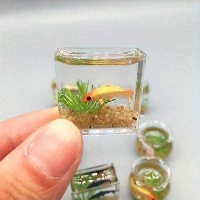 Charming Miniature Dollhouse Fish Tank -1:12 Dollhouse Miniature Fish Tank Simulation Aquarium Home Decor Toy Doll House Accessories, Perfect For Garden Decor & Desktop Display, Ideal Gift