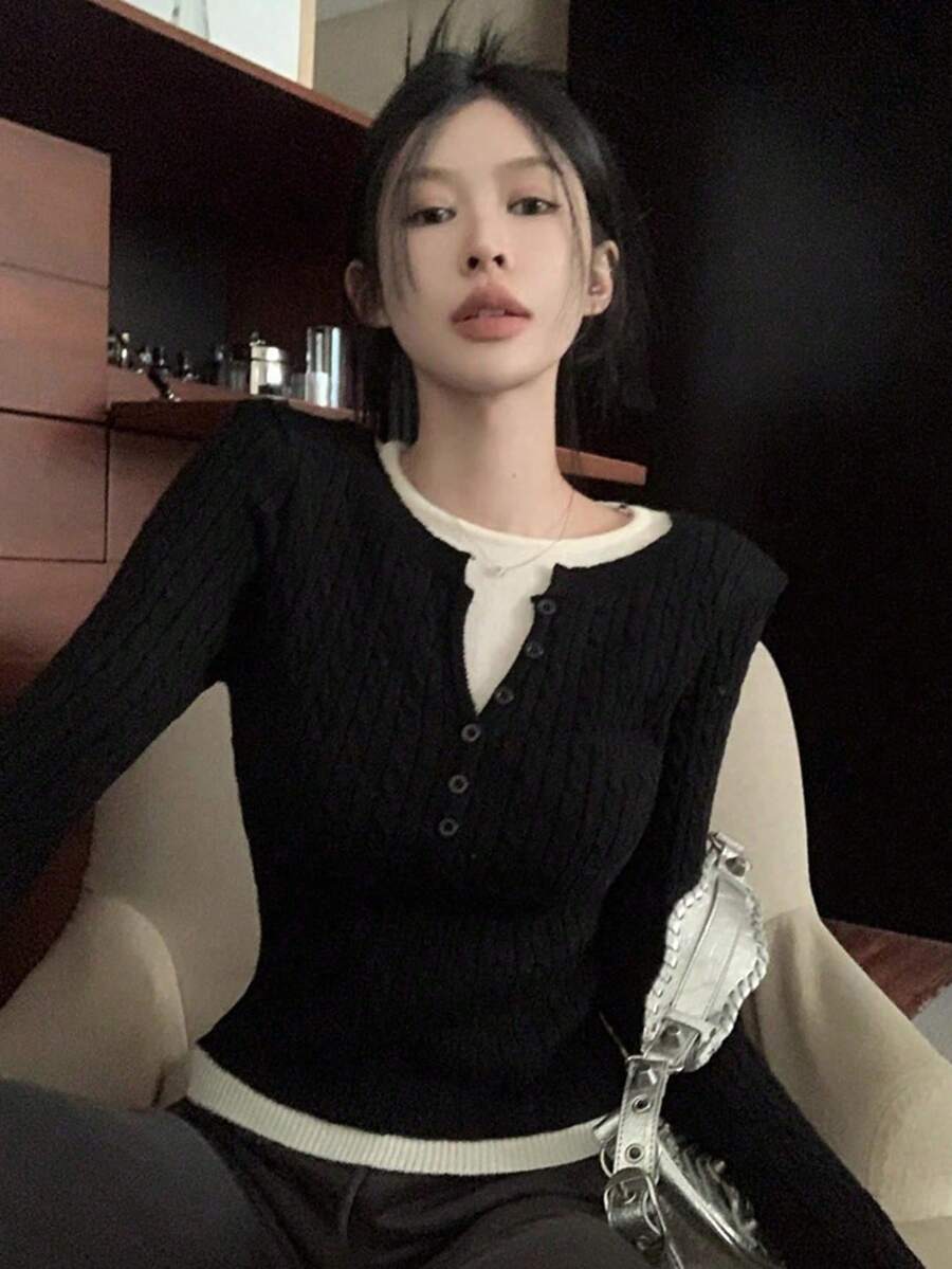 韩版设计 V 领修身二合一长袖针织毛衣，女式分层套头衫