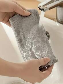 1pc Bed Bottom Cleaning Artifact Crevice Cleaning Electrostatic Dust Removal Duster Sweep Bed Bottom Dust Cleaning (Due To Different Batches, The Design And Color Of The Handle Plastic Parts May Vary. We Apologize For Any Inconvenience Caused.) - Default - View 3