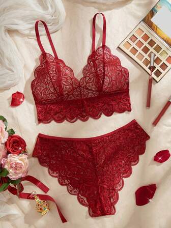 情人节礼物 新款花卉蕾丝性感内衣套装 扇形边文胸和镂空内裤套装 女士内衣