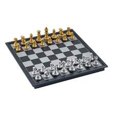 一套磁性国际象棋套装，豪华金银折叠棋盘，便携式旅行国际象棋游戏，巨型国际象棋多米诺骨牌，透明棋子，国际象棋策略游戏，适合成人和儿童，室内/室外派对礼物 - 彩色 - 查看 9