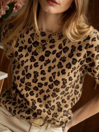 Suéter de punto de cuello redondo de manga corta con estampado de leopardo para mujer, estilo clásico y casual, adecuado para viajes diarios y atuendo de oficina en otoño