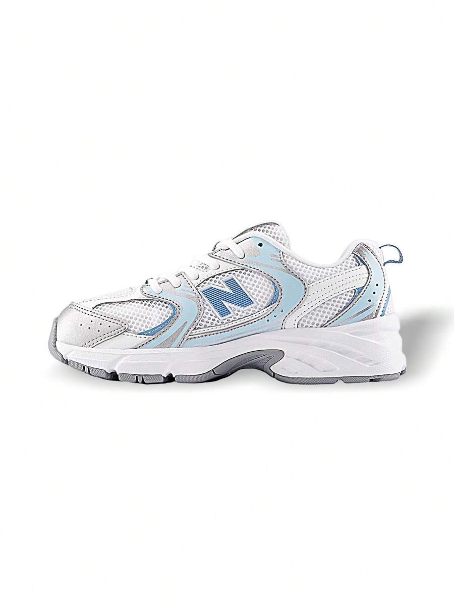 New Balance 530 女款(GS)运动鞋 透气吸汗 轻便 弹性好 结实耐用 易洗 多功能 运动 户外 跑步 日常 上学 白色/银色/蓝绿色 GR530ED - 白色/銀色/淡青色 - 查看 1