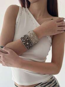 1件朋克风镶钻宽皮手镯，复古西部荒野风格，适合派对、音乐节、街头服饰。 - 圓點 - 查看 3